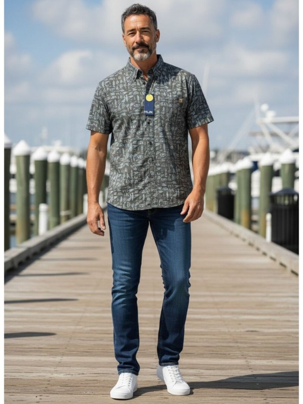Huk Mens Short Sleeve Fishing Shirt M Button Up Blue Patterned NWT Polyester